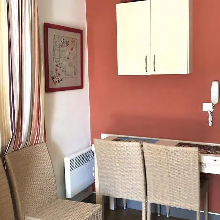 Apartment Saint-raphael, 2 Pieces, 4 Personnes - Fr-1-504-671 Saint-Raphael (Var)